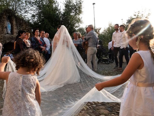 Il matrimonio di Luigi e Cristina a Robecco sul Naviglio, Milano 19