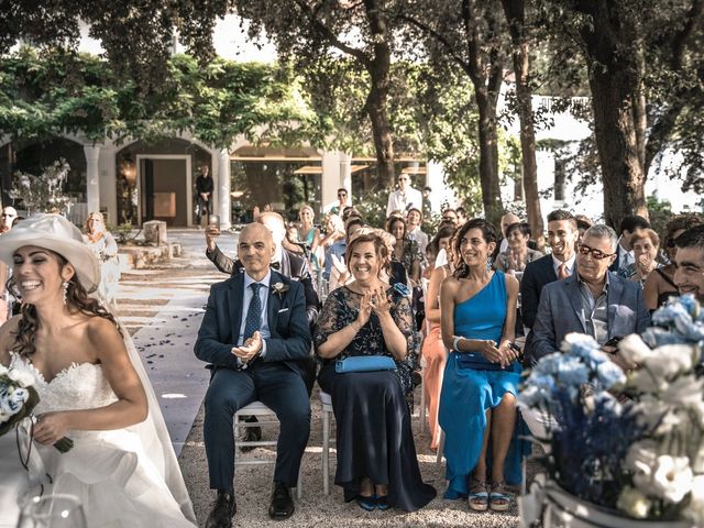 Il matrimonio di Lorenzo e Erika a Ancona, Ancona 12