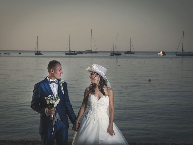 Il matrimonio di Lorenzo e Erika a Ancona, Ancona 23