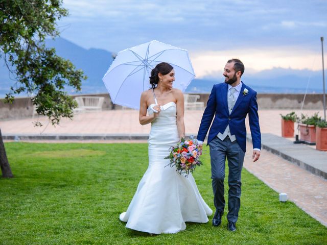 Il matrimonio di Mario e Marilena a Vico Equense, Napoli 16