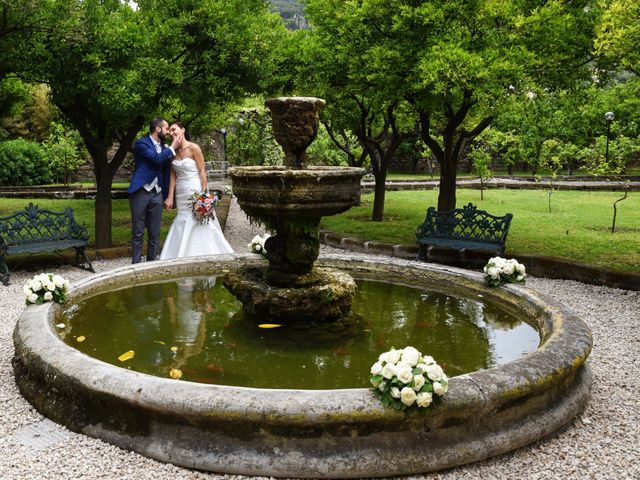 Il matrimonio di Mario e Marilena a Vico Equense, Napoli 20