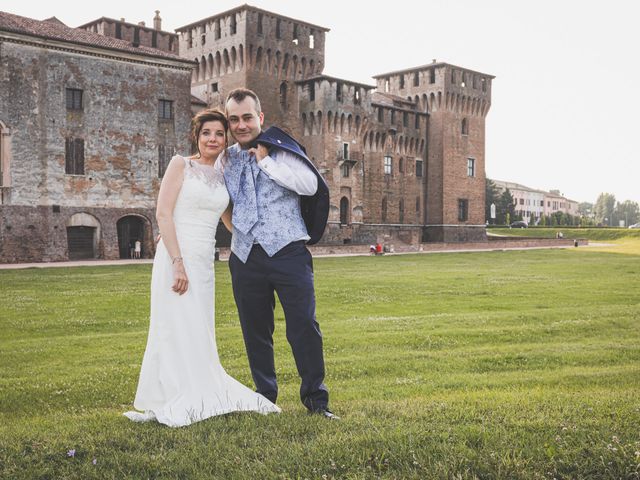 Il matrimonio di Simone e Gloria a Castellucchio, Mantova 10