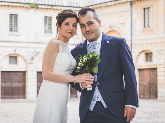 Il matrimonio di Simone e Gloria a Castellucchio, Mantova 17