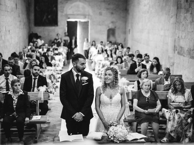 Il matrimonio di Eleonora e Angelo a Casole d&apos;Elsa, Siena 27