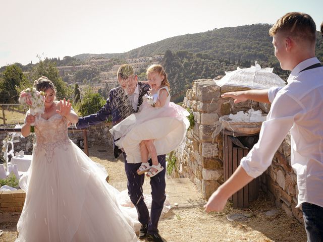 Il matrimonio di Elena e David a Piombino, Livorno 21