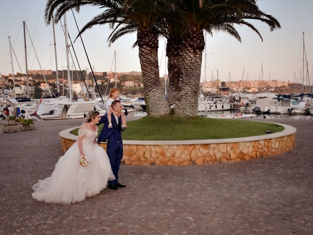 Il matrimonio di Elena e David a Piombino, Livorno 34