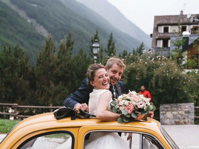 Il matrimonio di Diego e Silvia a Cogne, Aosta 24