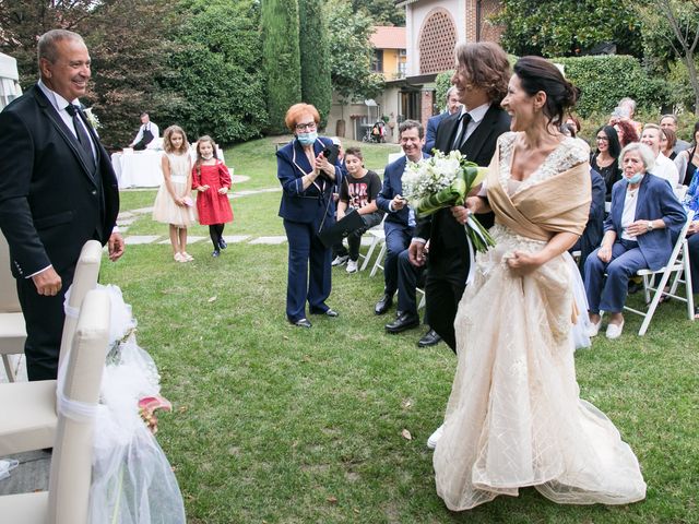 Il matrimonio di Giuseppe e Roberta a Abbiategrasso, Milano 10