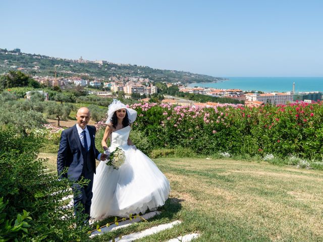 Il matrimonio di Alessandro e Manuela a Vasto, Chieti 2