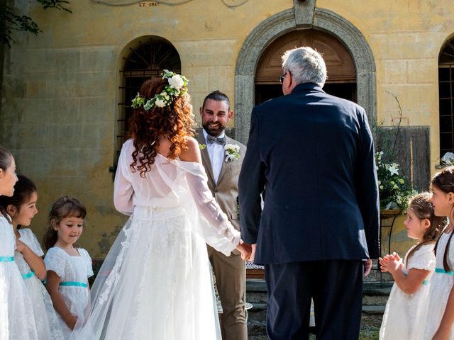 Il matrimonio di Simone e Valentina a Brusson, Aosta 4