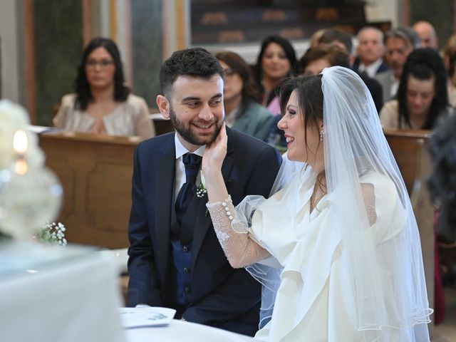 Il matrimonio di Angela e Emanuele a Martina Franca, Taranto 8