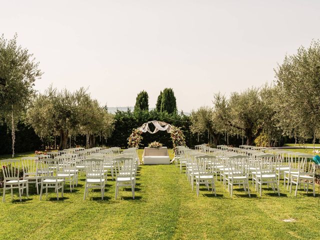 Il matrimonio di Zuleika e Carlofilippo a Morro d&apos;Oro, Teramo 2