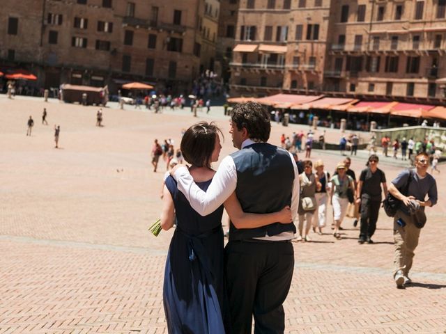 Il matrimonio di Mirco e Amanda a Siena, Siena 13