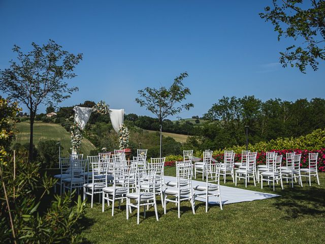 Il matrimonio di Veronica e Samuele a Ripe, Ancona 8