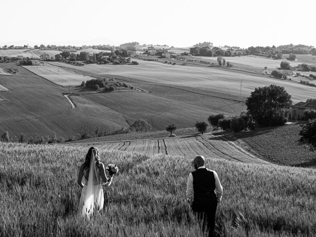 Il matrimonio di Veronica e Samuele a Ripe, Ancona 22