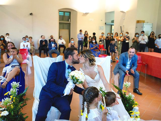 Il matrimonio di Banush e Giulia a Poggio a Caiano, Prato 7