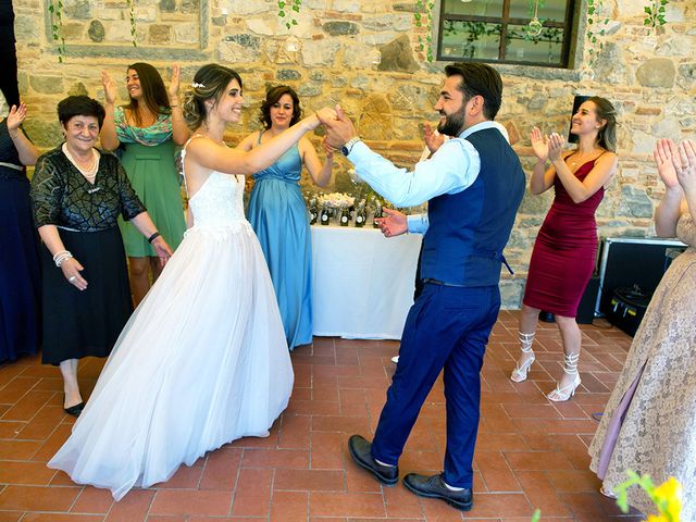 Il matrimonio di Banush e Giulia a Poggio a Caiano, Prato 18