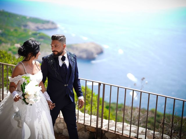 Il matrimonio di Cristian  e Susanna  a Cervino, Caserta 26
