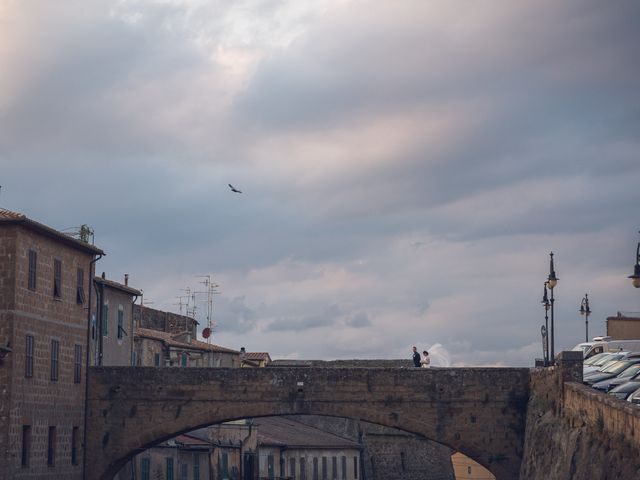 Il matrimonio di Giovanni e Laura a Pitigliano, Grosseto 77