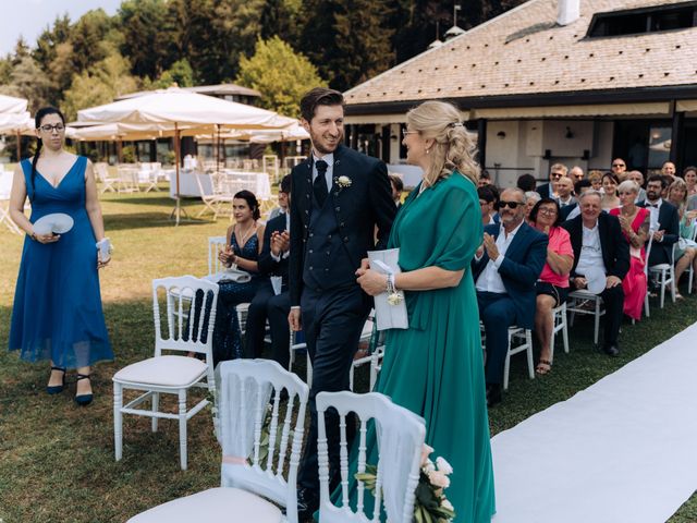 Il matrimonio di Teo e Stefania a Besozzo, Varese 23