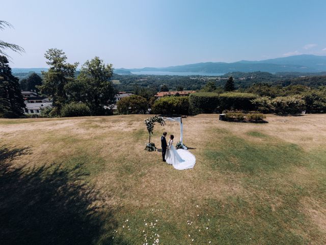 Il matrimonio di Teo e Stefania a Besozzo, Varese 54