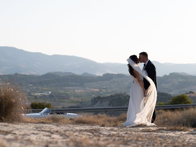 Il matrimonio di Giuseppe e Monica a Corleto Perticara, Potenza 23