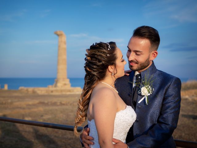 Il matrimonio di Alex e Vittoria a Casabona, Crotone 8