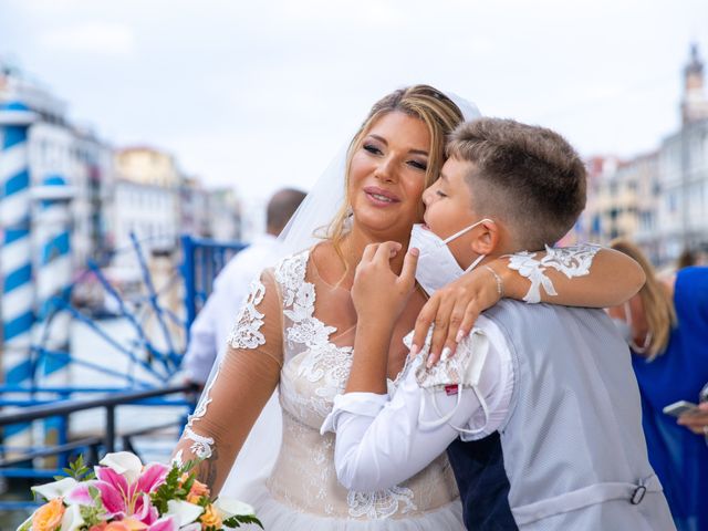 Il matrimonio di Davide e Luana a Lido di Venezia, Venezia 43