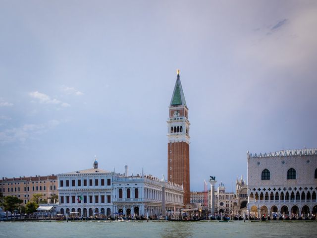 Il matrimonio di Davide e Luana a Lido di Venezia, Venezia 67