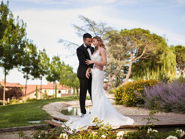 Il matrimonio di Michele e Silvia a Bologna, Bologna 1