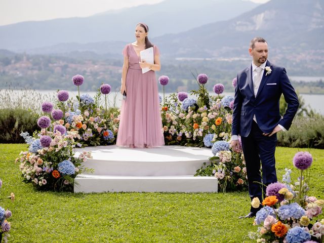 Il matrimonio di Lorenzo e Martina a Oggiono, Lecco 40