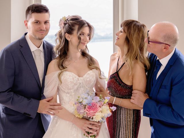 Il matrimonio di Lorenzo e Martina a Oggiono, Lecco 32