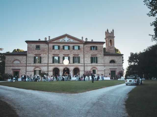 Il matrimonio di Emiliano e Ilaria a Filottrano, Ancona 12