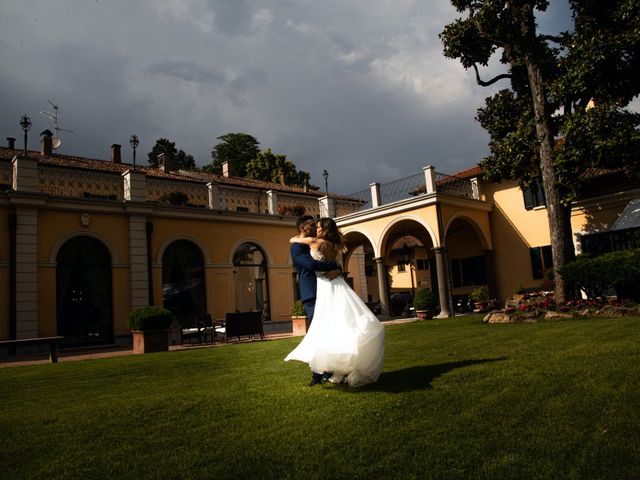 Il matrimonio di Roberto e Nadia a Inverigo, Como 42