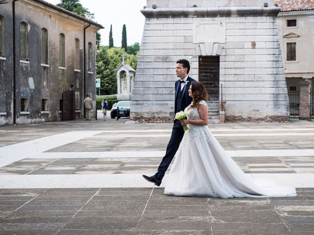 Il matrimonio di Enrico e Daniela a Cornuda, Treviso 21