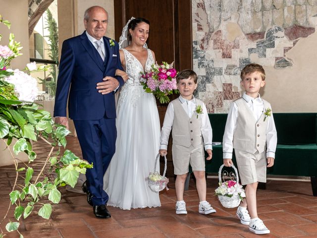 Il matrimonio di Maurizio e Simona a Cassano d&apos;Adda, Milano 13
