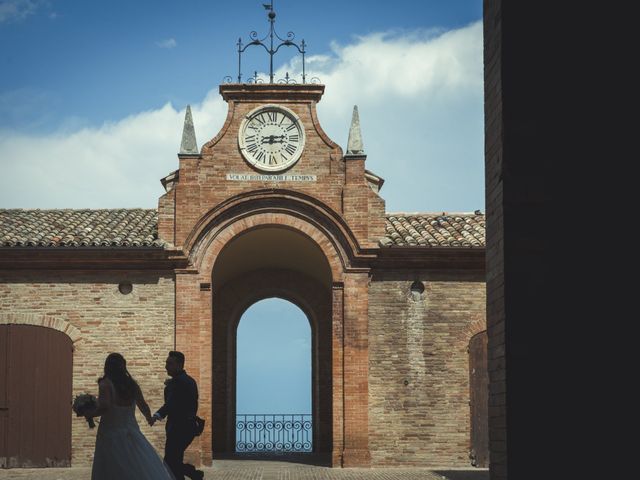 Il matrimonio di Matteo e Elisa a Porto Recanati, Macerata 9