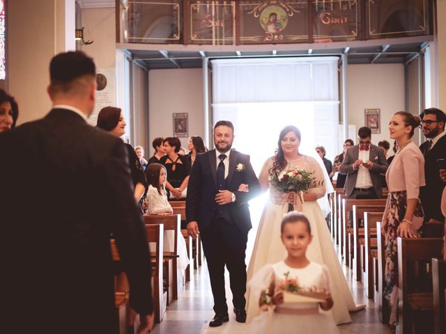 Il matrimonio di Alessandro e Veronica a San Michele Salentino, Brindisi 25