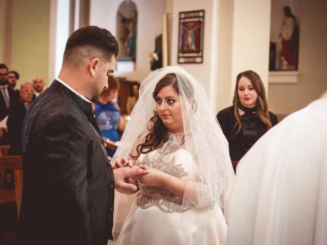 Il matrimonio di Alessandro e Veronica a San Michele Salentino, Brindisi 30