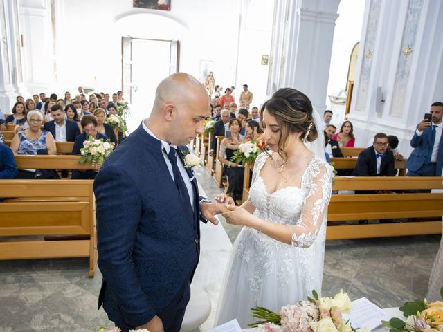 Il matrimonio di Sara e Nicolas a Santa Caterina dello Ionio, Catanzaro 16