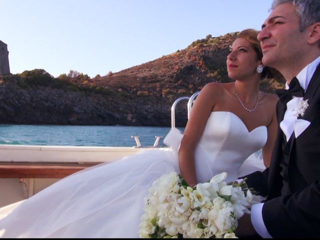 Il matrimonio di Osman e Mariasilvia  a Camerota, Salerno 14