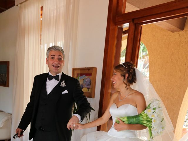 Il matrimonio di Osman e Mariasilvia  a Camerota, Salerno 31