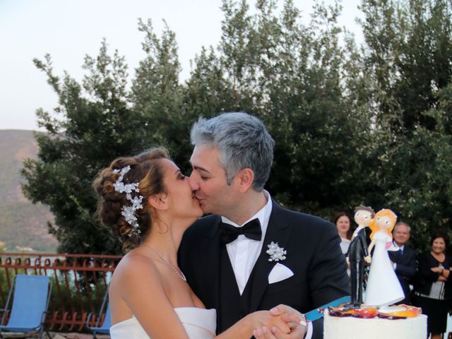 Il matrimonio di Osman e Mariasilvia  a Camerota, Salerno 47