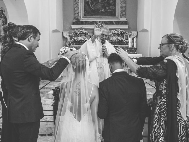 Il matrimonio di Andrea e Valentina a Pozzuoli, Napoli 47