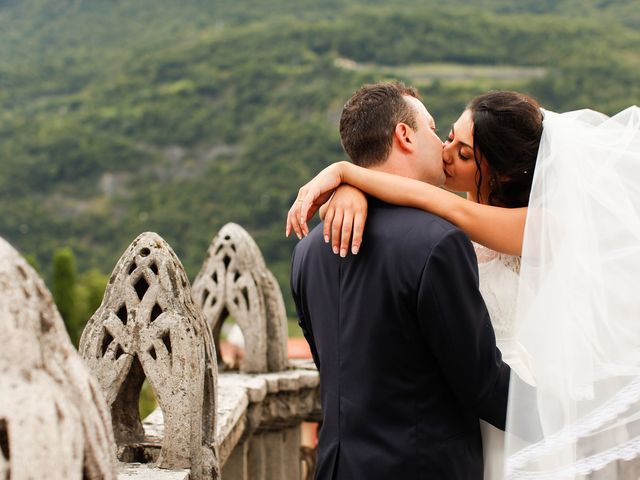 Il matrimonio di Paolo e Melanie a Breno, Brescia 12