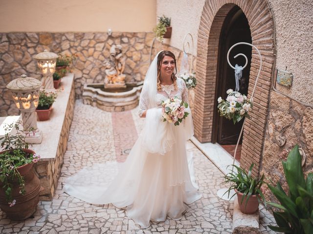 Il matrimonio di Claudio e Elisa a Greccio, Rieti 29