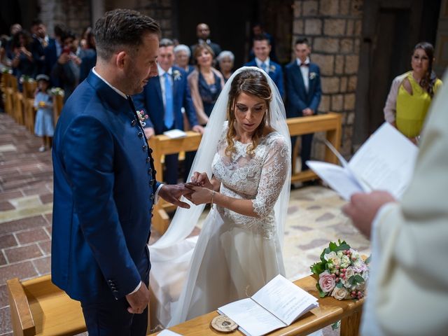 Il matrimonio di Claudio e Elisa a Greccio, Rieti 38