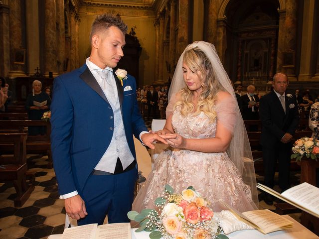 Il matrimonio di Fabio e Sabrina a Calusco d&apos;Adda, Bergamo 10