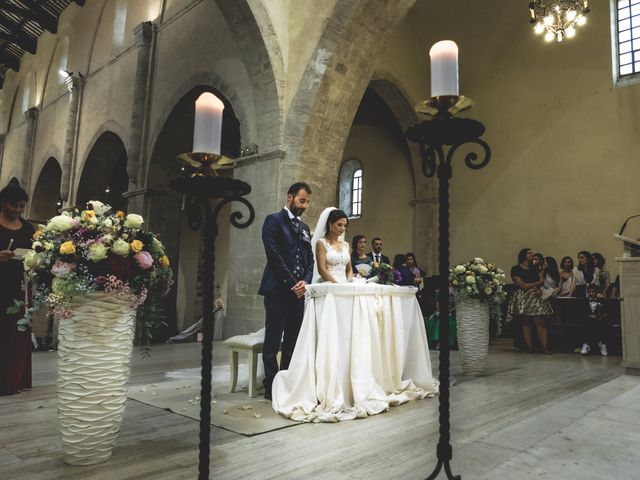 Il matrimonio di Monica e Pier Nicola a Città Sant&apos;Angelo, Pescara 15