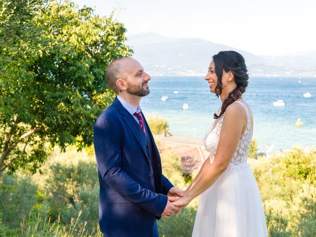 Il matrimonio di Vincenzo e Maria a Sirmione, Brescia 11